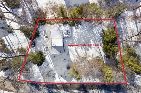 47 Sherwood Circle Brattleboro VT 05301