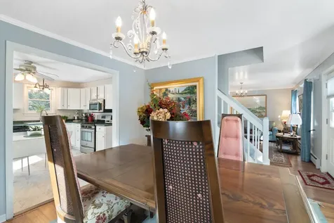47 Sherwood Circle Brattleboro VT 05301