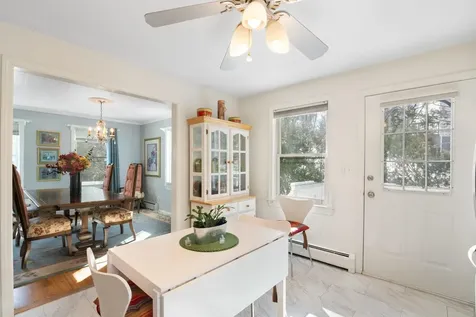47 Sherwood Circle Brattleboro VT 05301