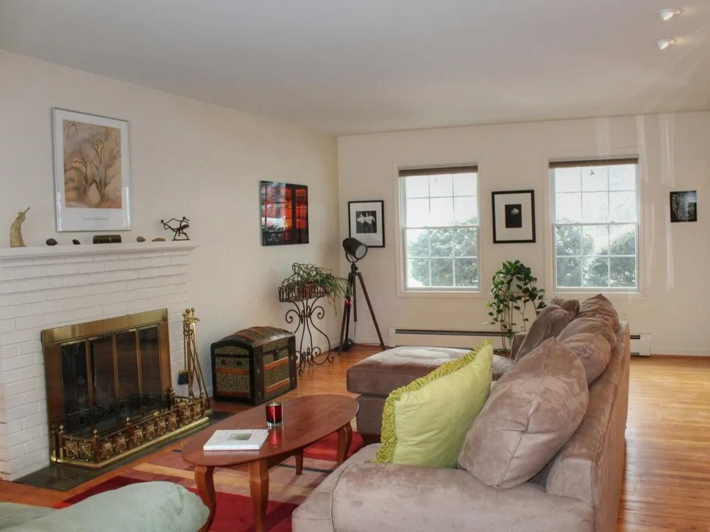 9 Worth Street South Burlington VT 05403