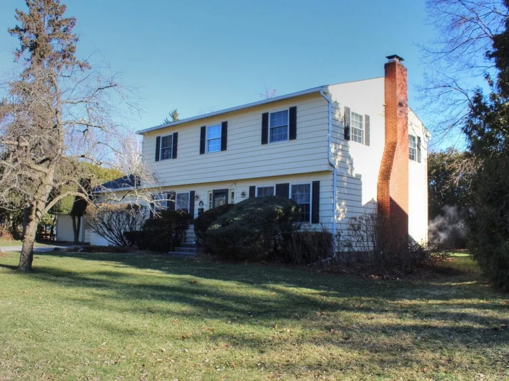 9 Worth Street South Burlington VT 05403