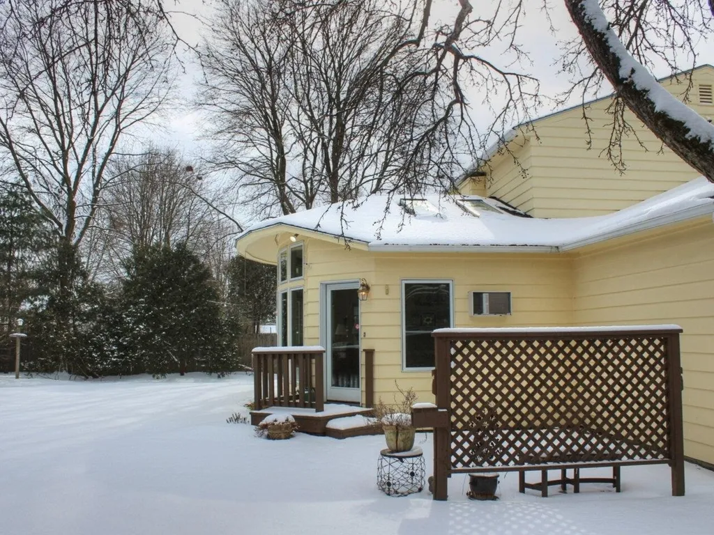 9 Worth Street South Burlington VT 05403