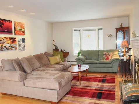 9 Worth Street South Burlington VT 05403