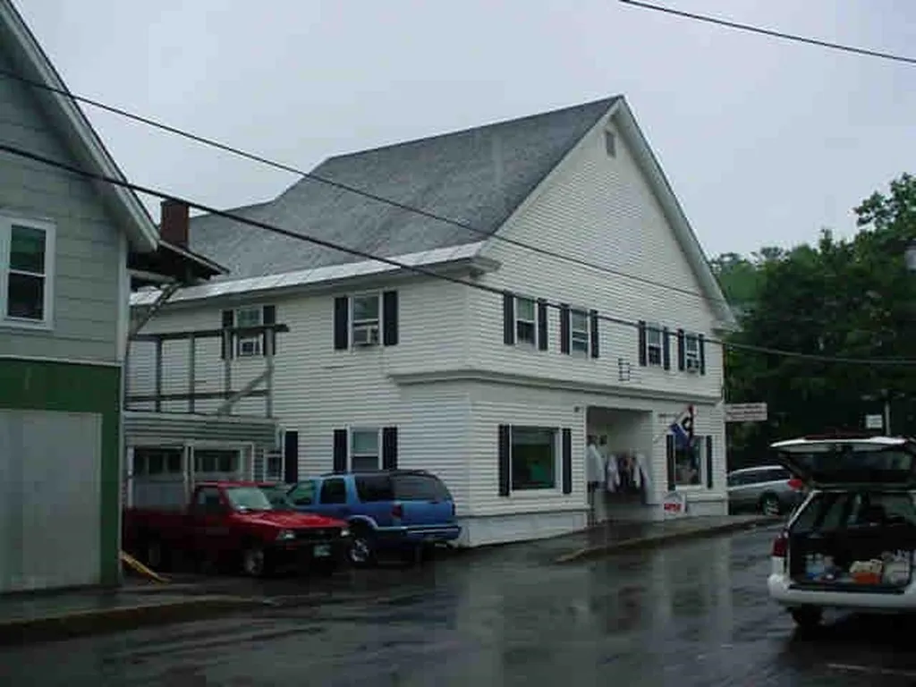 4 Water Street Meredith NH 03253