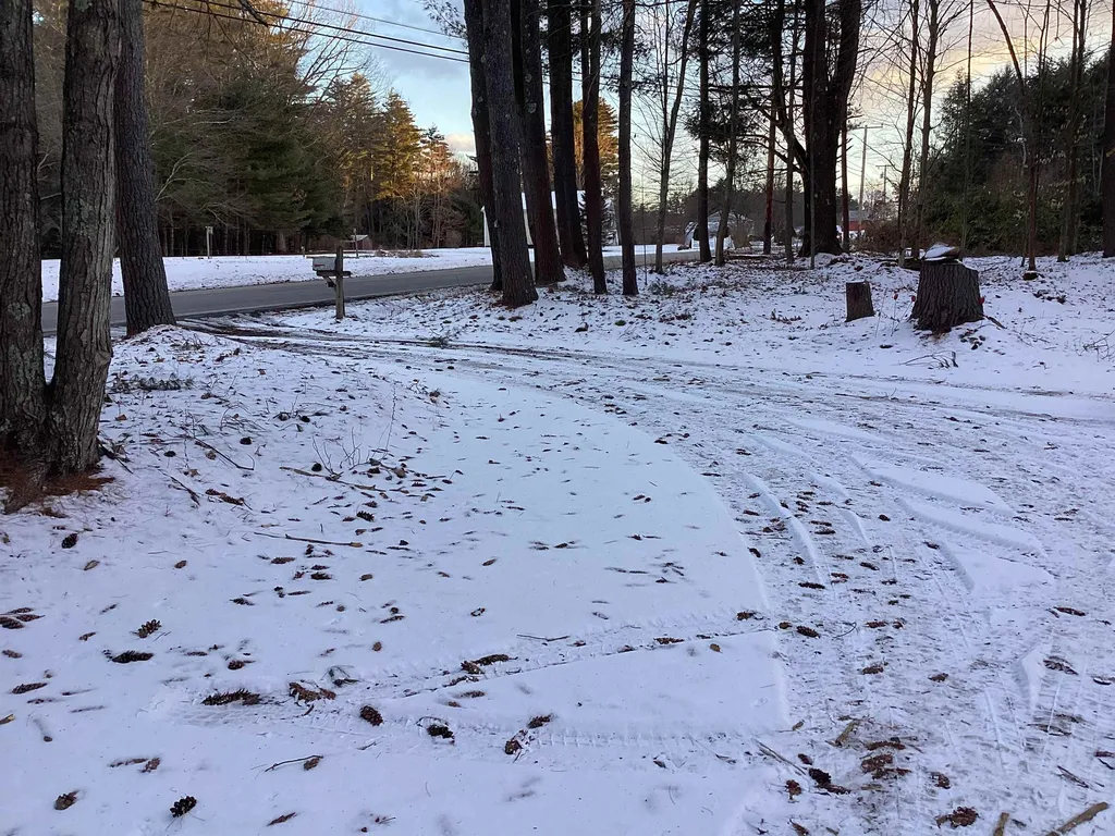 1189 Old Homestead Highway Swanzey NH 03446