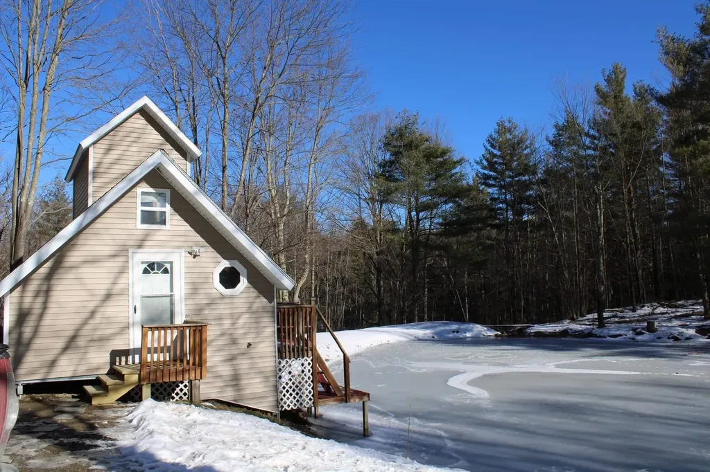 1620 Pond Hill Castleton VT 05735
