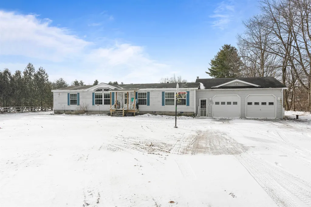 1002 Lamkin Street Highgate VT 05459