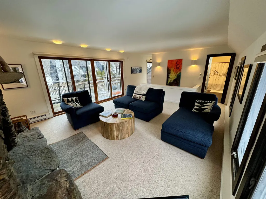 4621 Battleground Road Fayston VT 05673