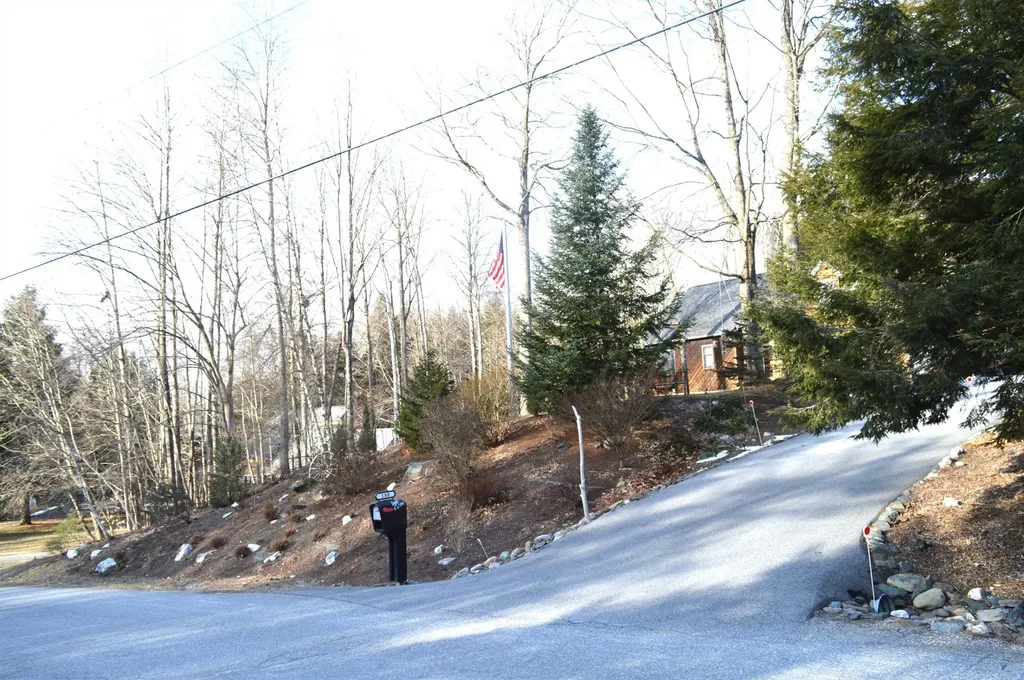 180 Red Clover Way Milton VT 05468