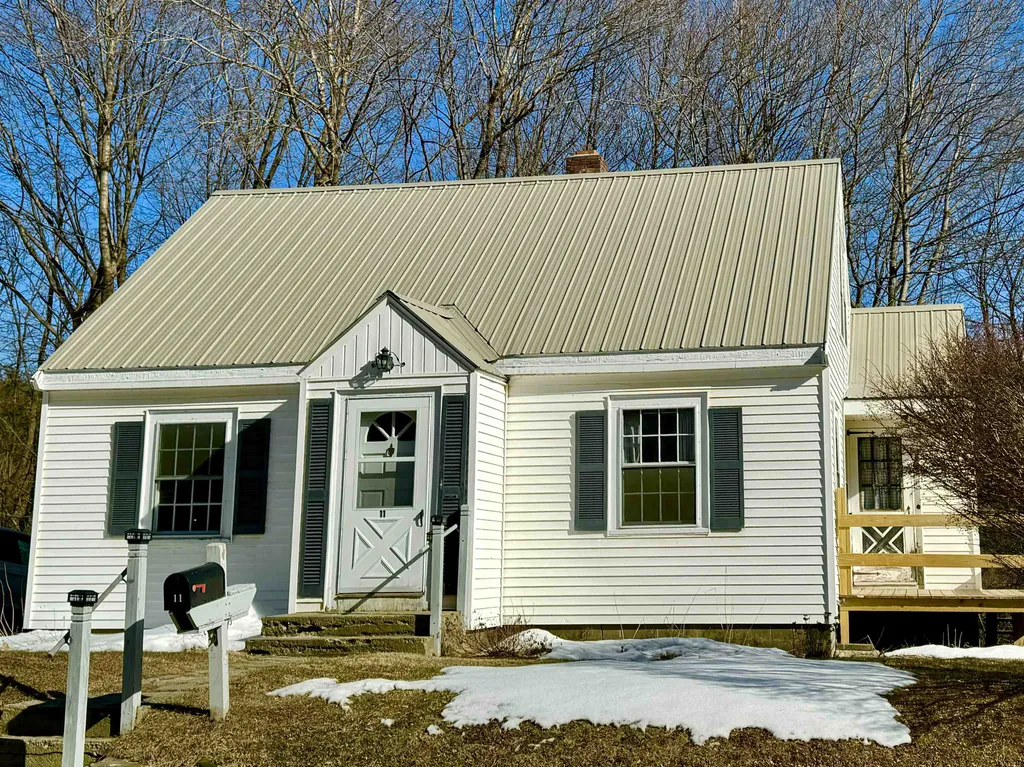 11 Randall Street Springfield, VT