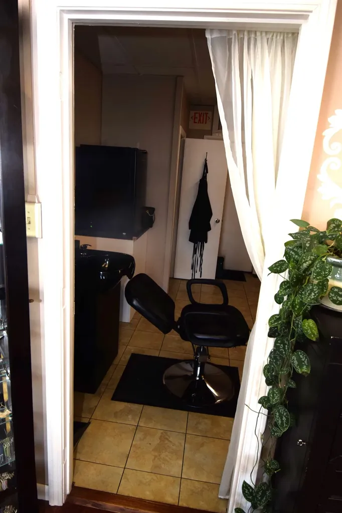 160 Main Street Kingston NH 03848