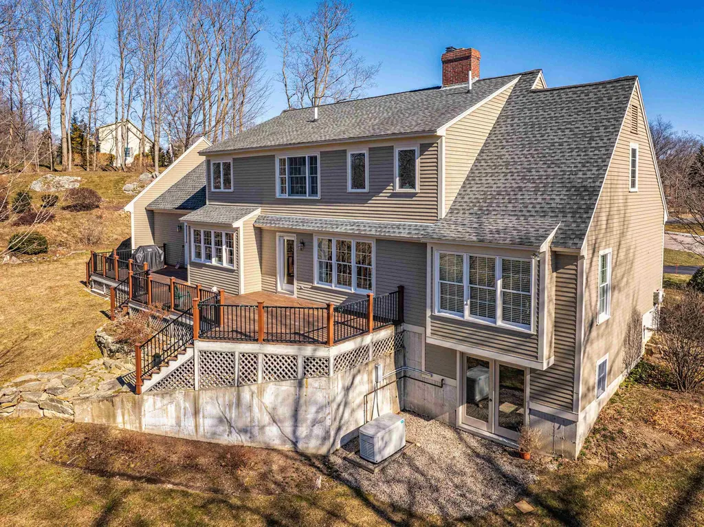 9 Fairway Drive Dover NH 03820