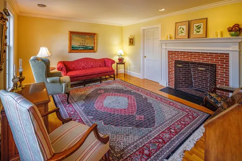 9 Fairway Drive Dover NH 03820