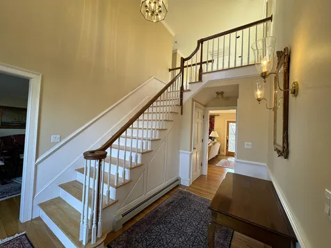 9 Fairway Drive Dover NH 03820