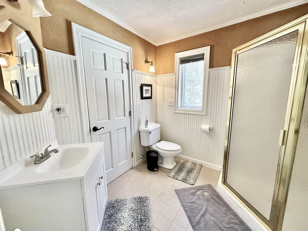 33 Pinewood Lane Milton VT 05468