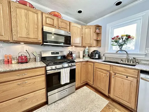 33 Pinewood Lane Milton VT 05468