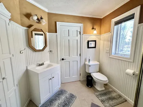 33 Pinewood Lane Milton VT 05468