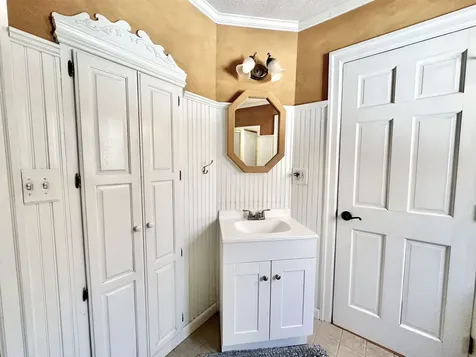 33 Pinewood Lane Milton VT 05468