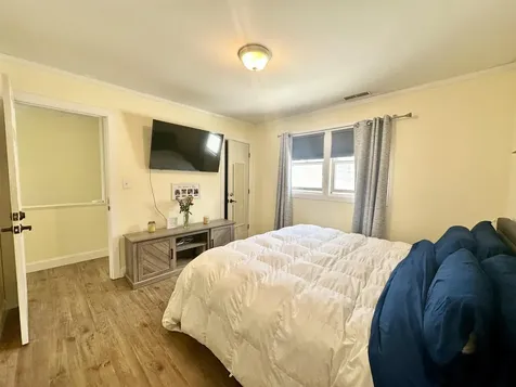 33 Pinewood Lane Milton VT 05468