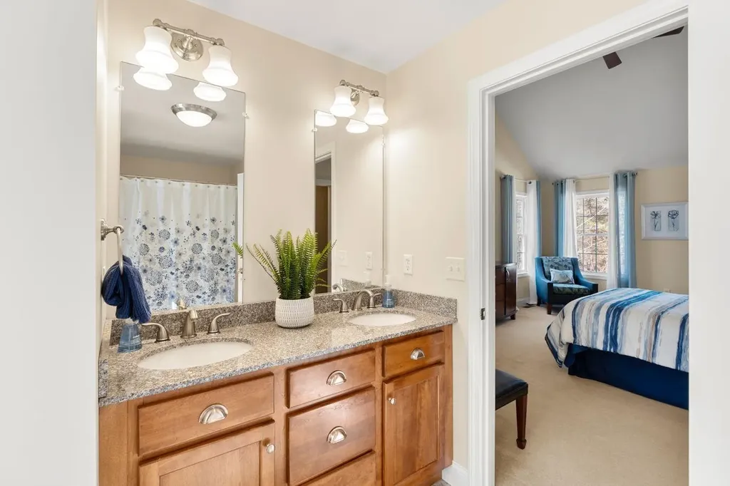 11 Surrey Court Milford NH 03055