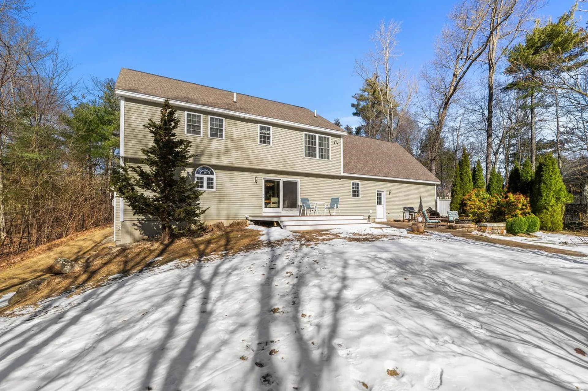 11 Surrey Court Milford NH 03055