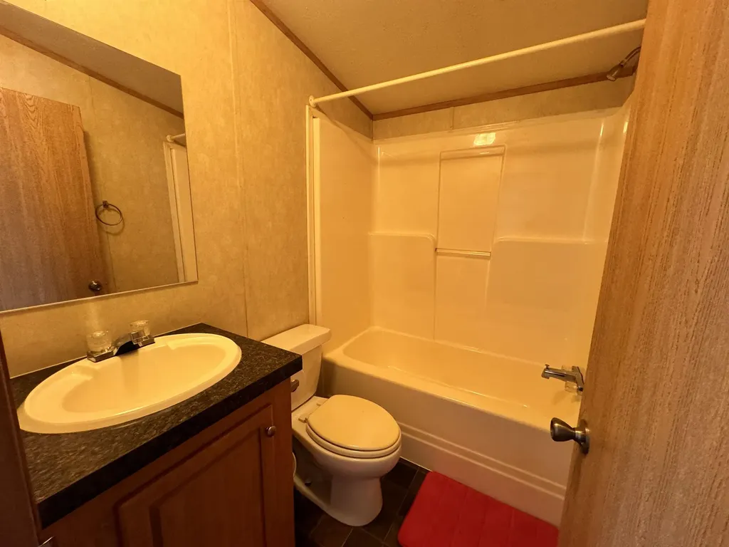 190 Merrimac Circle Hartford VT 05001