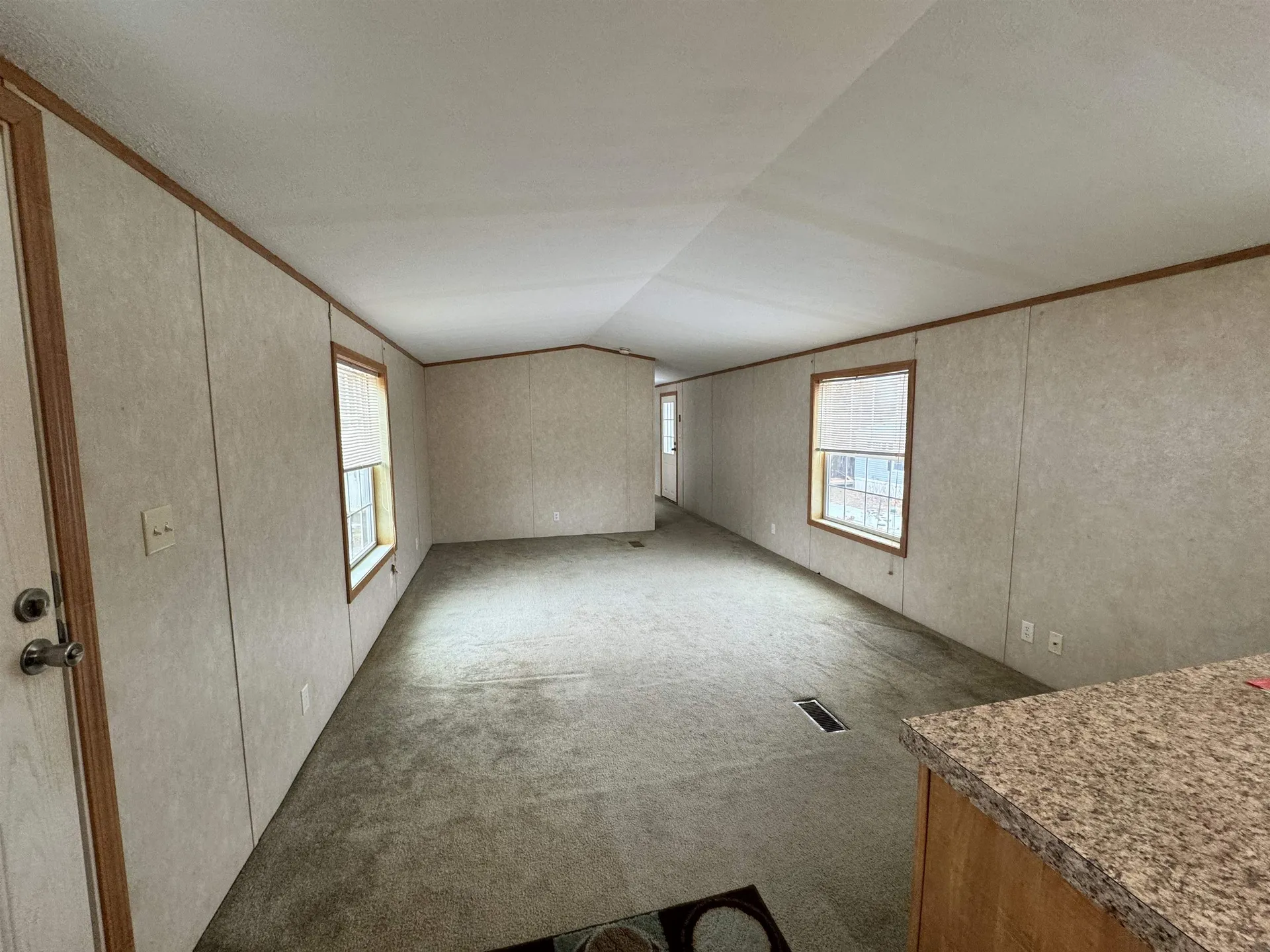 190 Merrimac Circle Hartford VT 05001