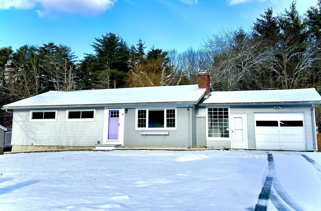 108 Tuttle Lane Greenland NH 03840