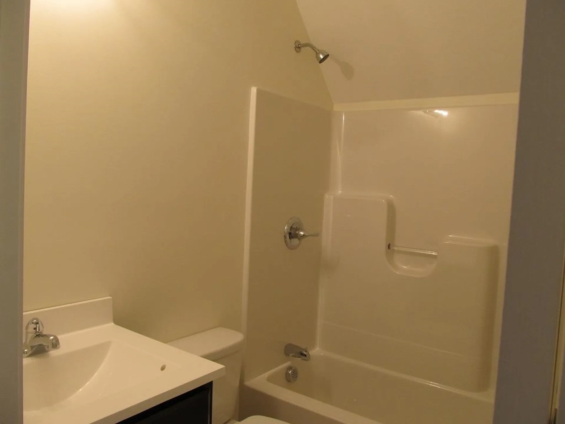 0 Middle Oxbow Road Hinsdale NH 03451