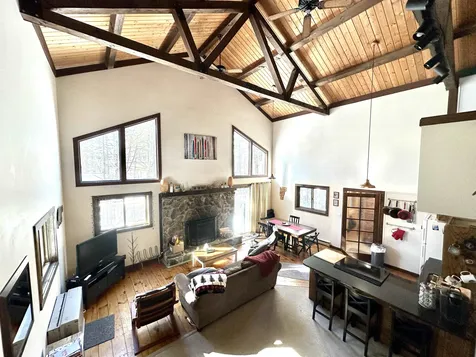 61 Pam's Hill Road Wardsboro VT 05355