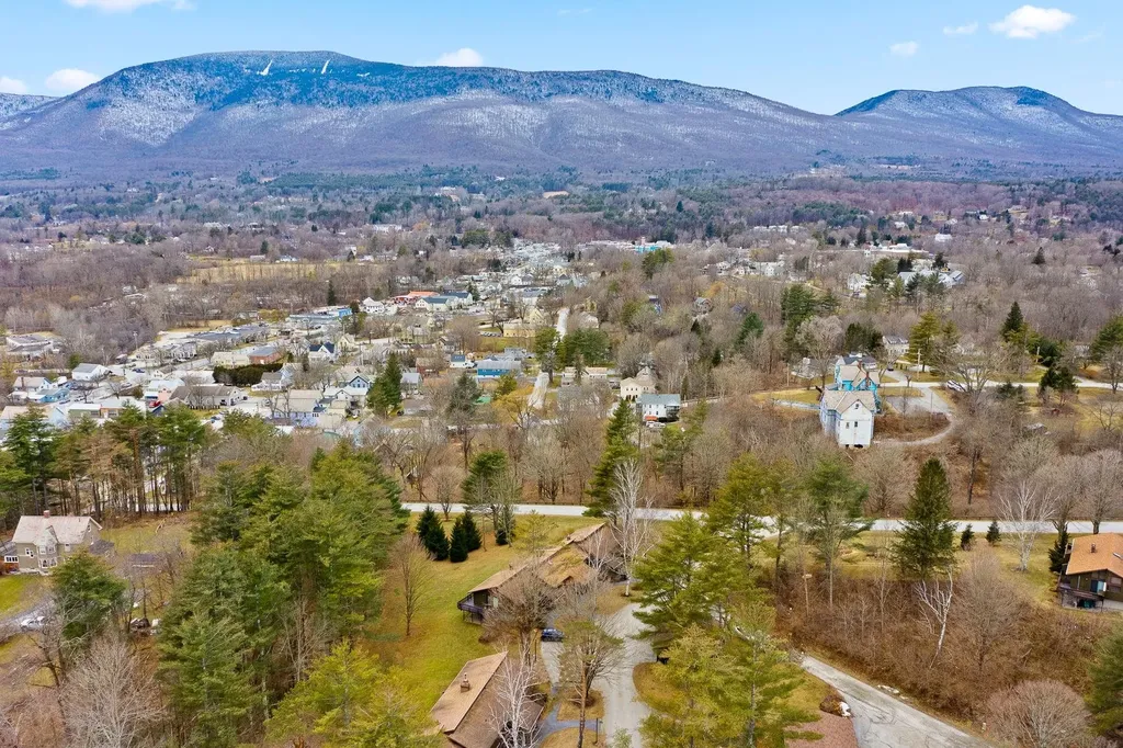 4 Murray Hill South Road Manchester VT 05255