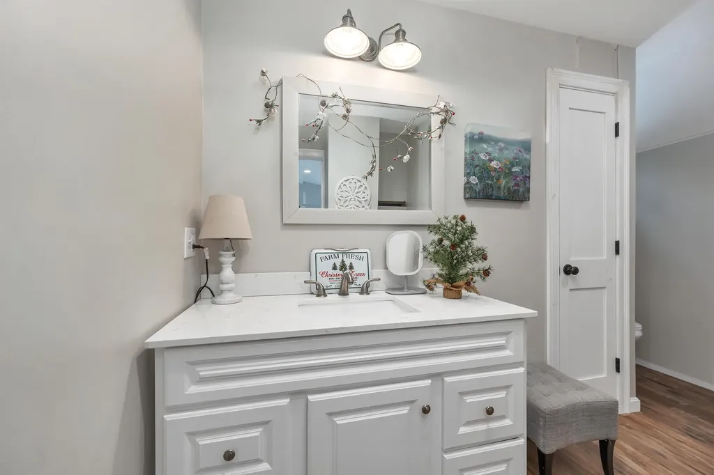 29 Mitten Lane Conway NH 03818