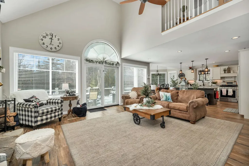 29 Mitten Lane Conway NH 03818