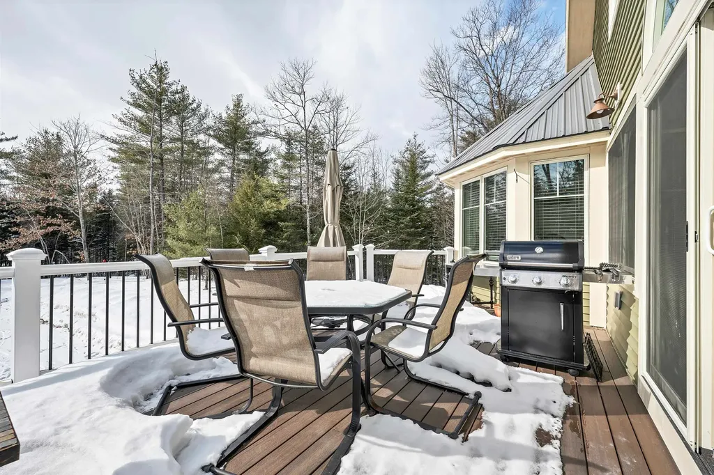 29 Mitten Lane Conway NH 03818