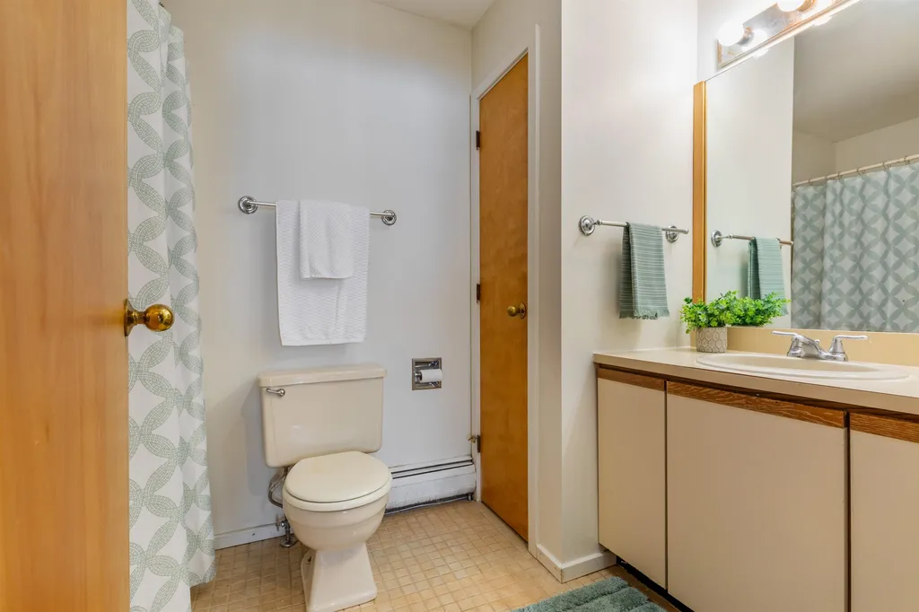 28 Winding Brook Drive South Burlington VT 05403