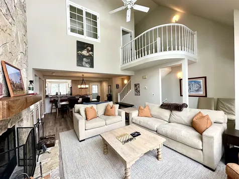 3E Townhouse Square Dover VT 05356
