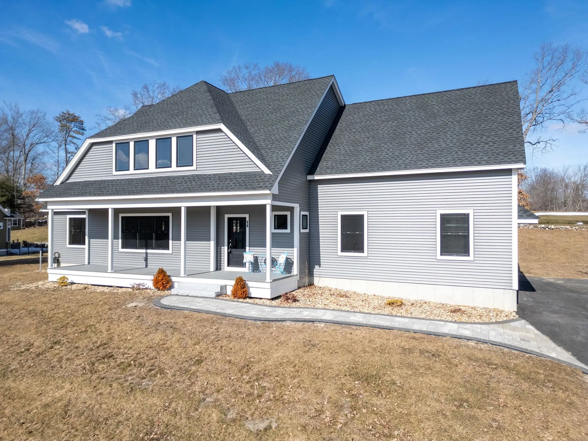 27 Lamplighter Lane Salem NH 03079