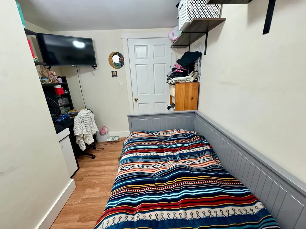 1380 Nh Route 25a Orford NH 03777