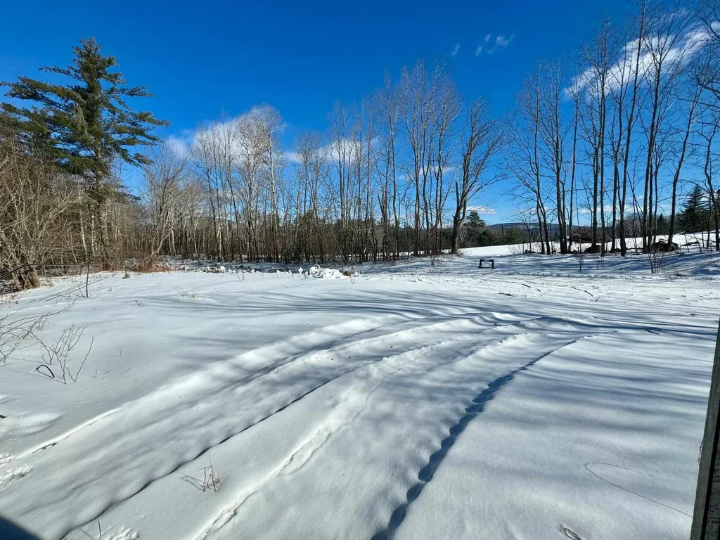 1380 Nh Route 25a Orford NH 03777