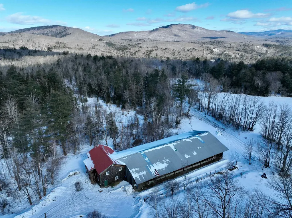 1380 Nh Route 25a Orford NH 03777