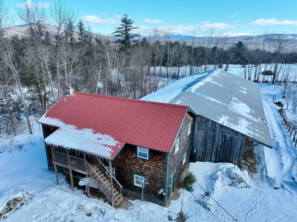 1380 Nh Route 25a Orford NH 03777