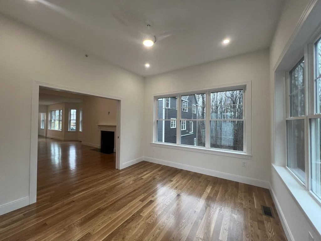 240 Sage Lane Portsmouth NH 03801