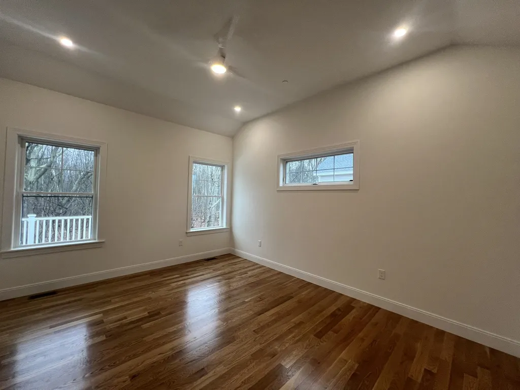 240 Sage Lane Portsmouth NH 03801