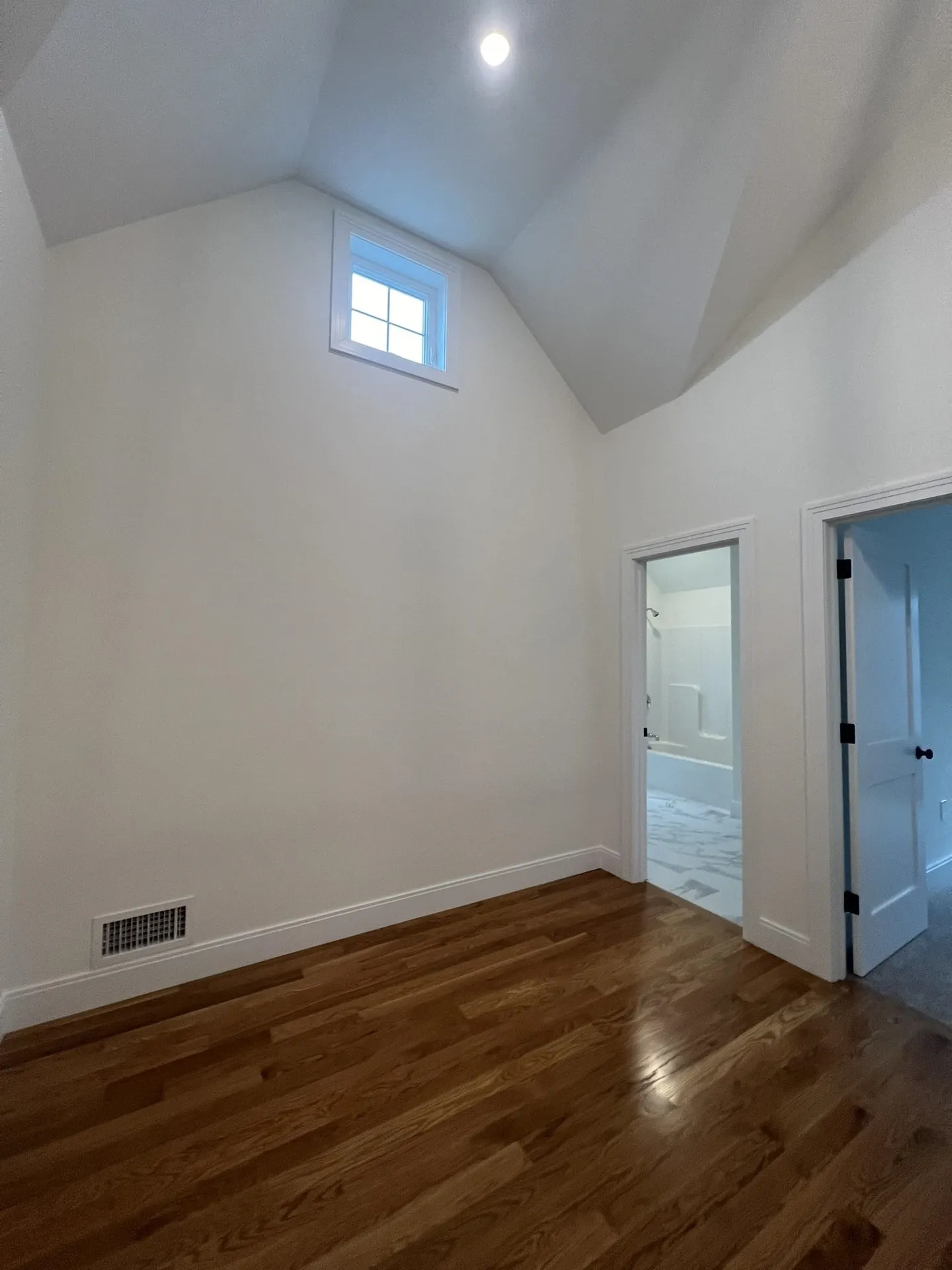 240 Sage Lane Portsmouth NH 03801