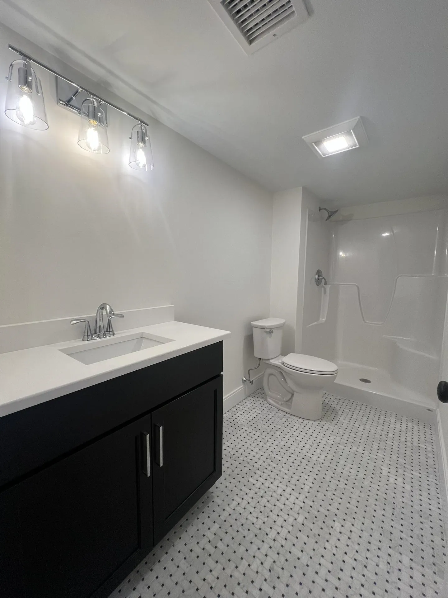 240 Sage Lane Portsmouth NH 03801
