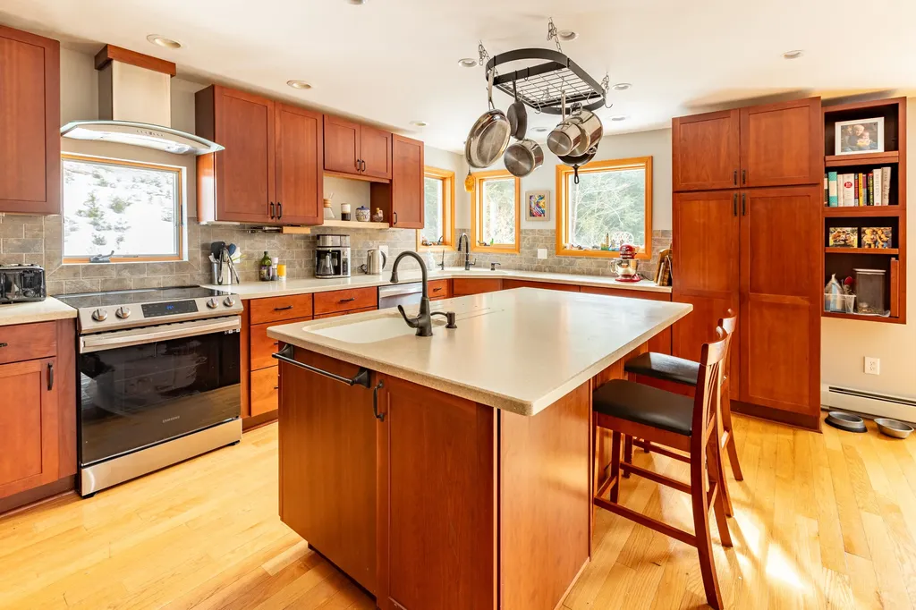 550 Thornton Gore Road Thornton NH 03285