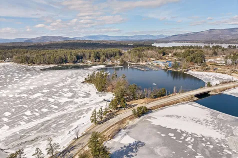 16 Long Island Road Moultonborough NH 03254
