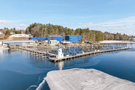 16 Long Island Road Moultonborough NH 03254