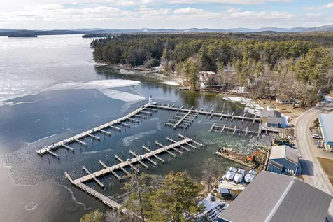 16 Long Island Road Moultonborough NH 03254