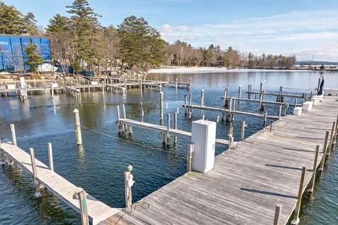 16 Long Island Road Moultonborough NH 03254